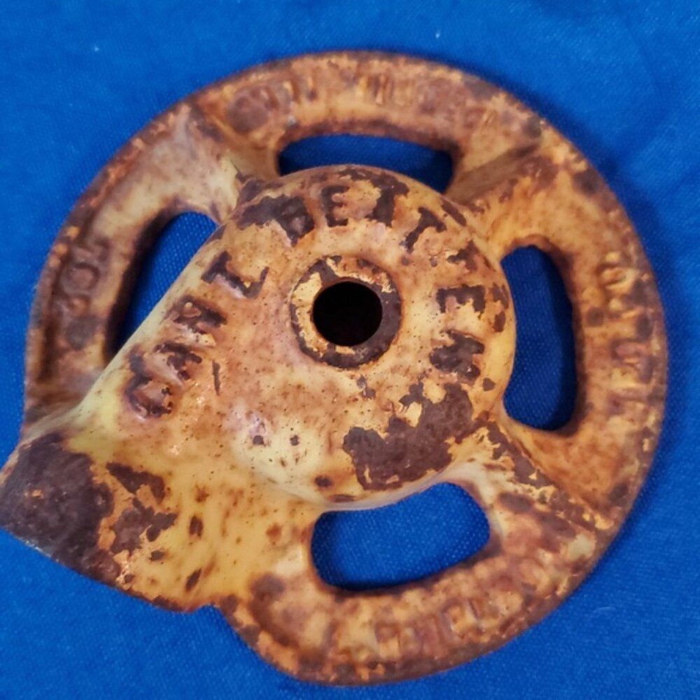 Vintage L.R. Nelson “Can't Beat 'Em” Cast Iron Sprinkler